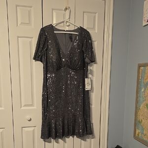 Elegant Sequin Dress in Silver